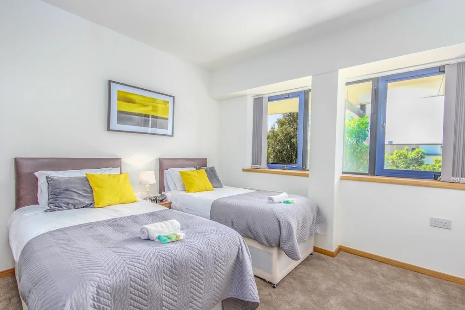 West Swindon Serviced Apartment