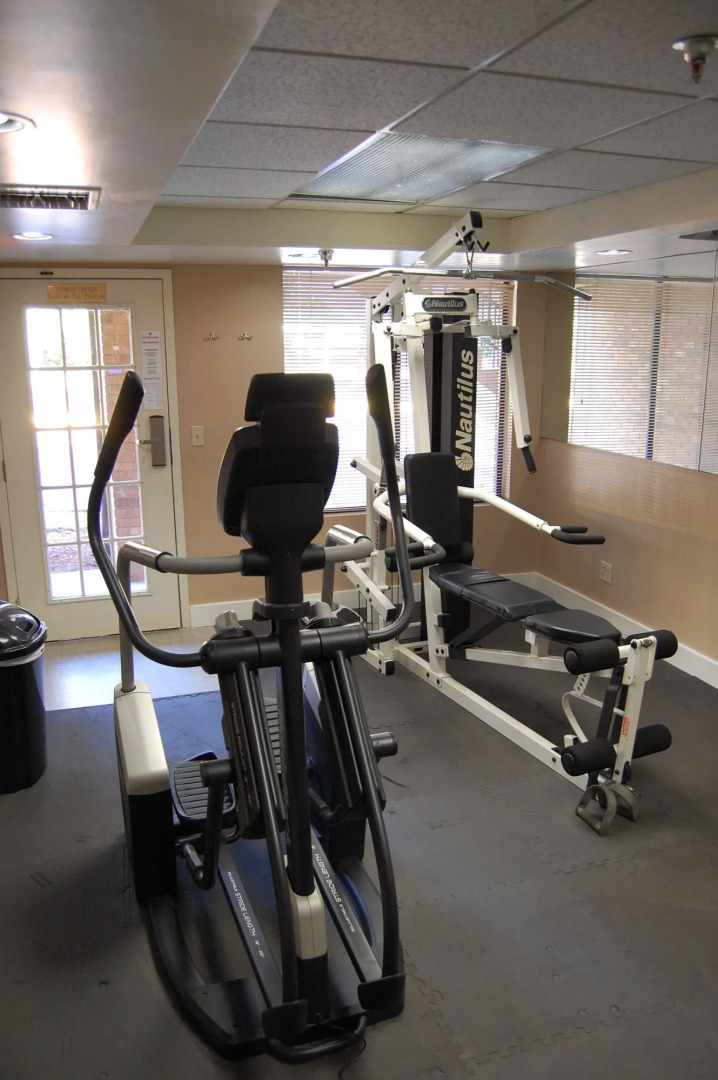 Ramada By Wyndham Temple Terrace/Tampa North