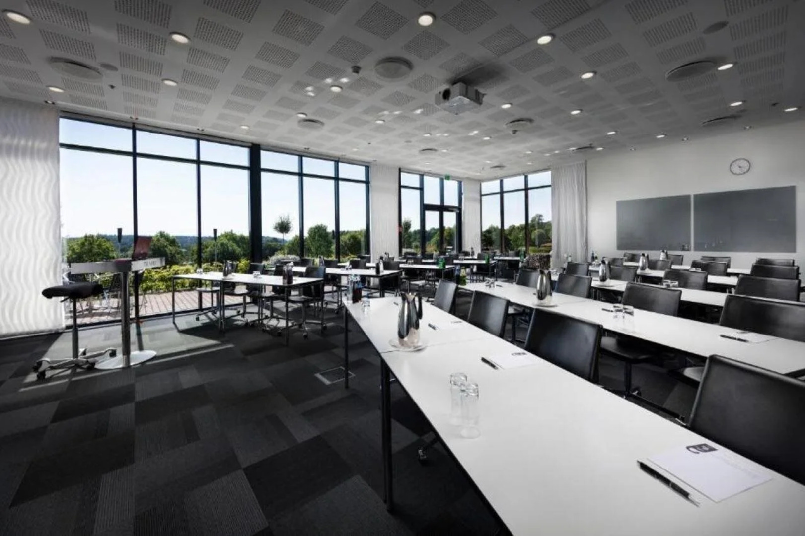 Trinity Hotel Og Konference