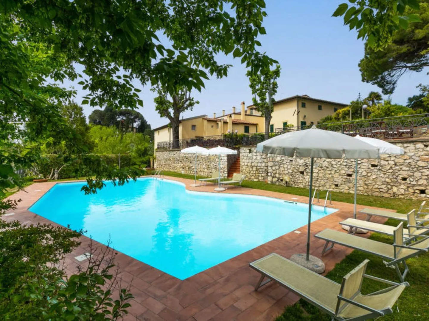 Villa La Guardia Vecchia 10324