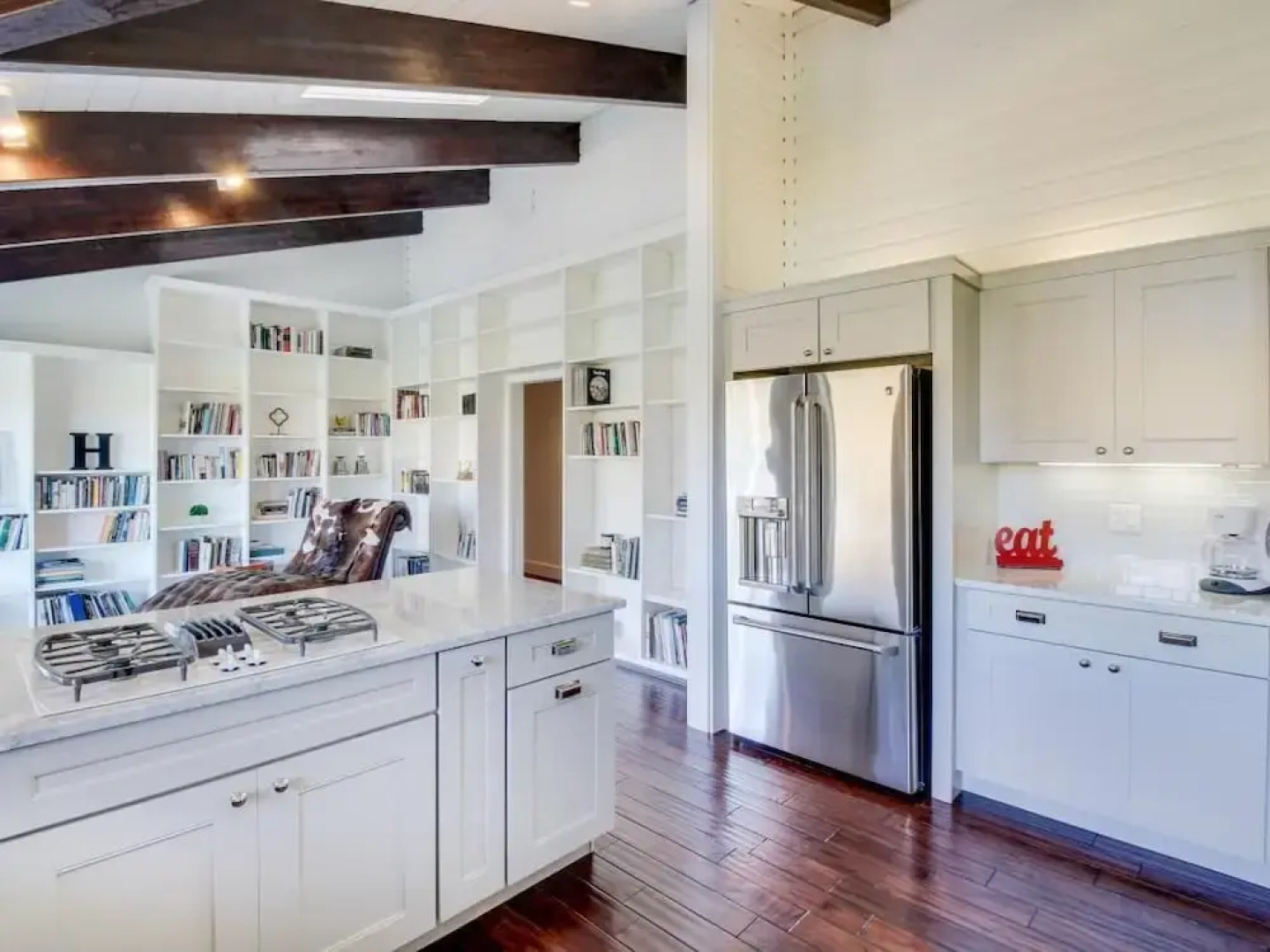 Chic Highlands Hideaway