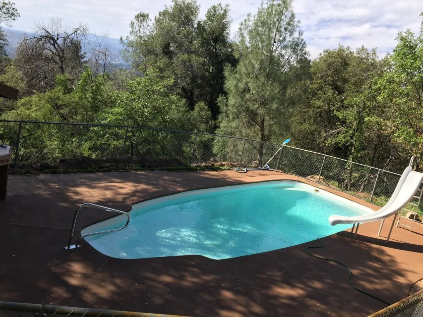 Mountain Trail Lodge & Vacation Rentals