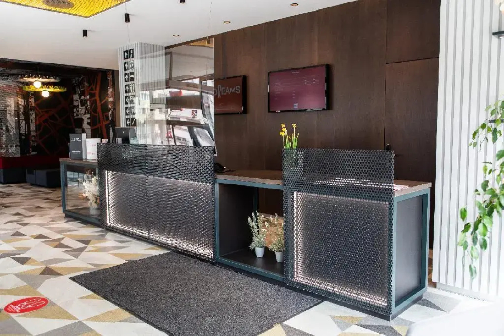 Отель Ibis Kaunas Centre