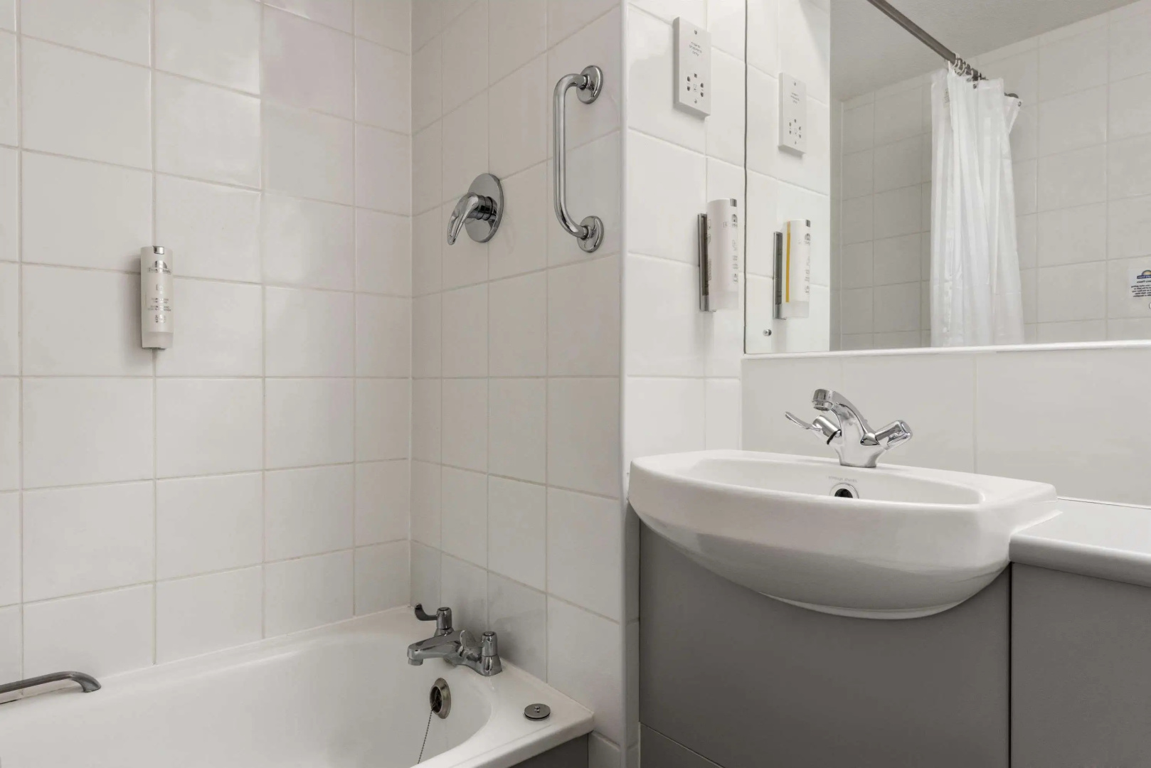 Days Inn by Wyndham Bridgend Cardiff M4
