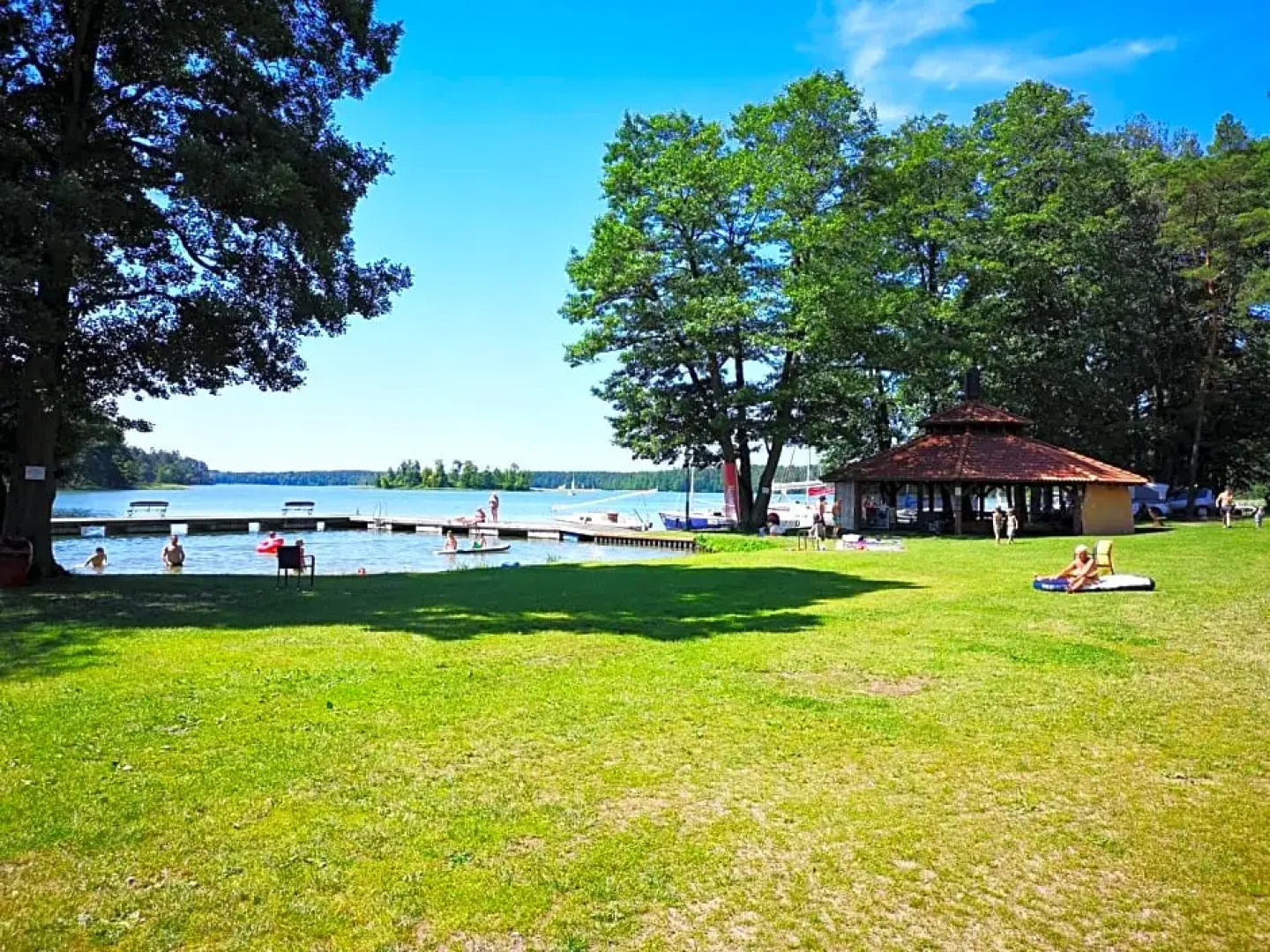 POD DEBEM Kompleks Zeglarsko-Rekreacyjny