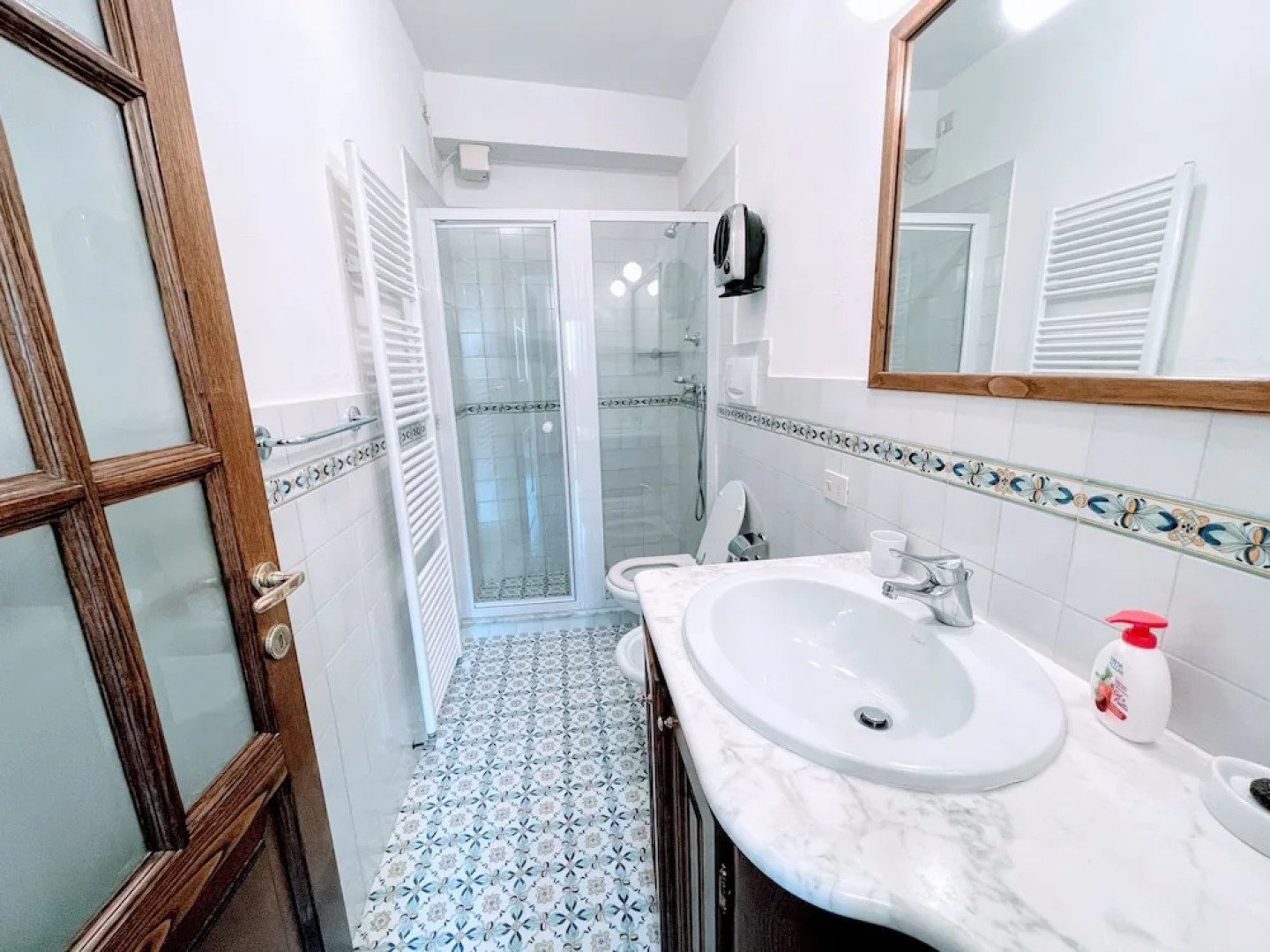 Serene Tuscan Retreat With Breathtaking Views