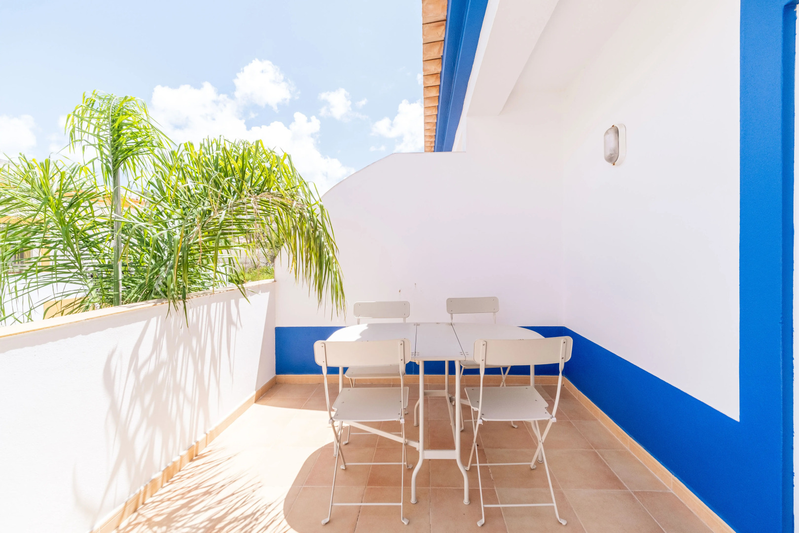 Oasis Beach Apartments