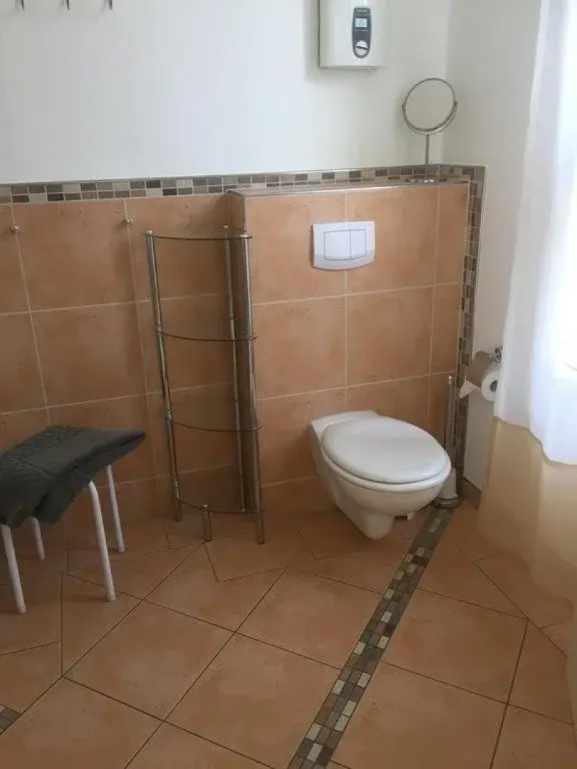 Die Sailor Huser sterstrae