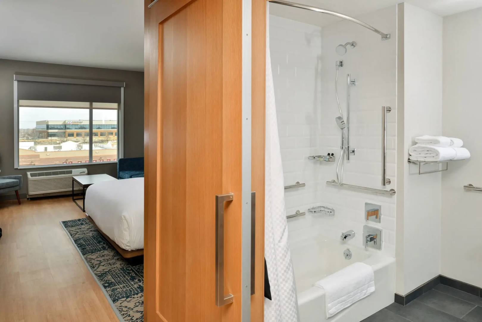 Four Points by Sheraton Kansas City Olathe