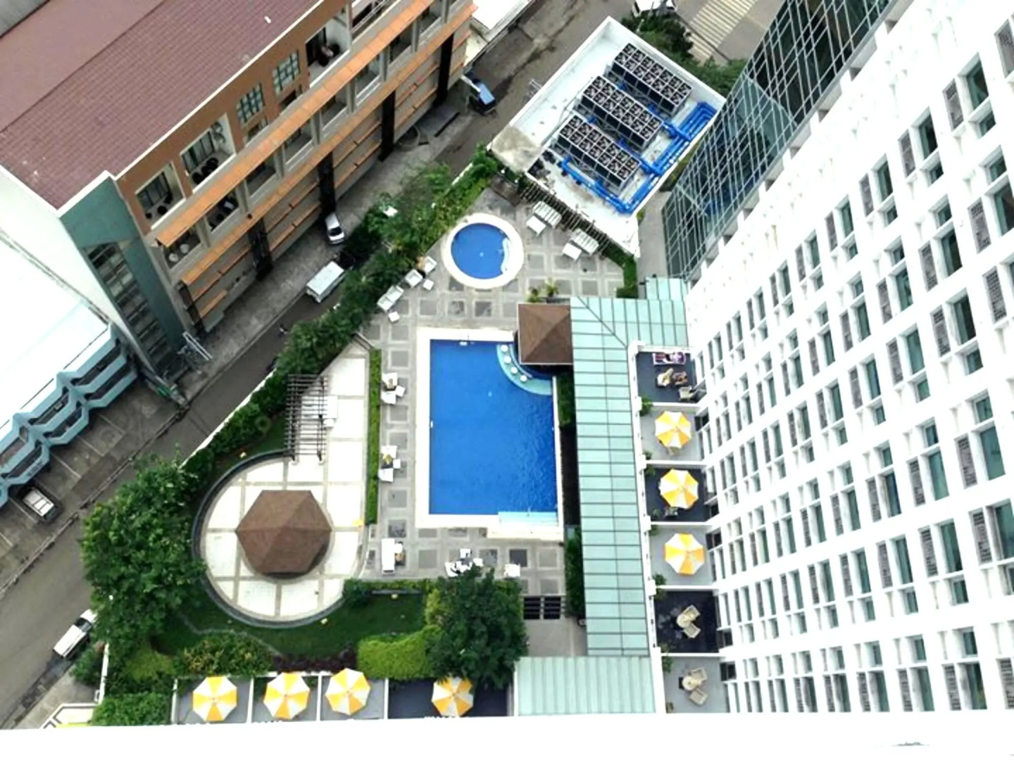 Quest Hotel & Conference Center
