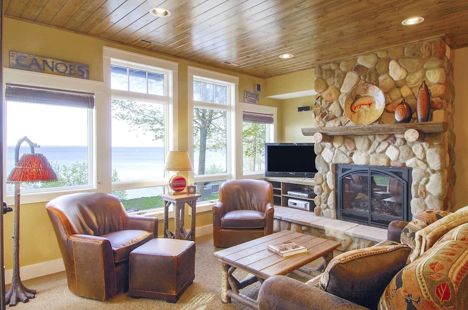 Trappers Landing Lodge