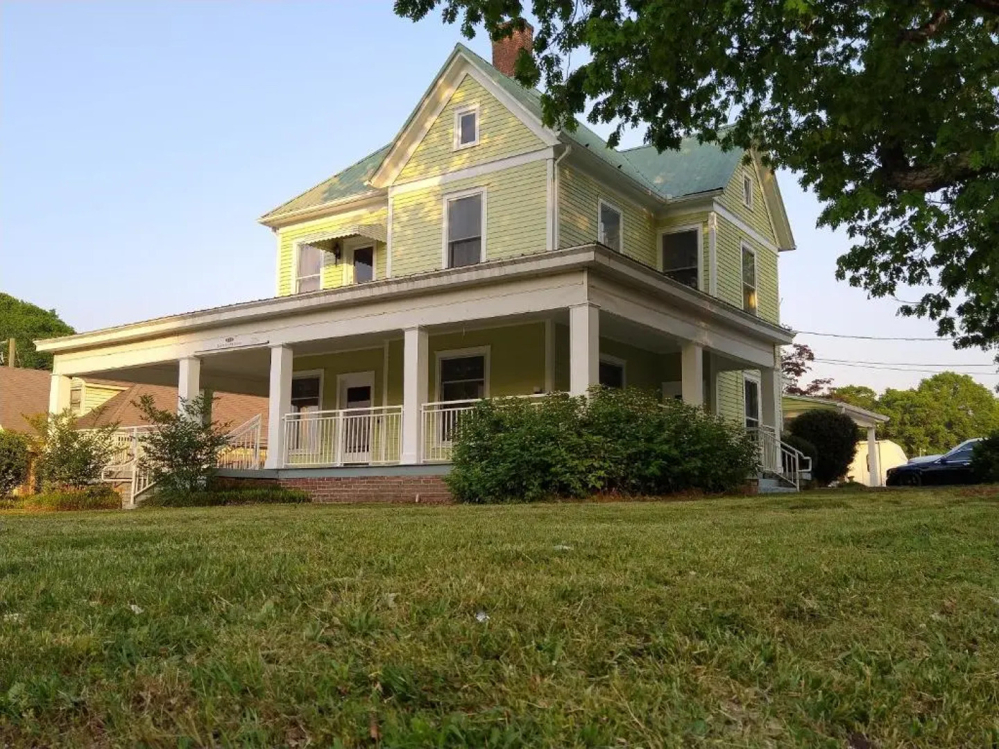 Luxury suite and bathroom rm 6