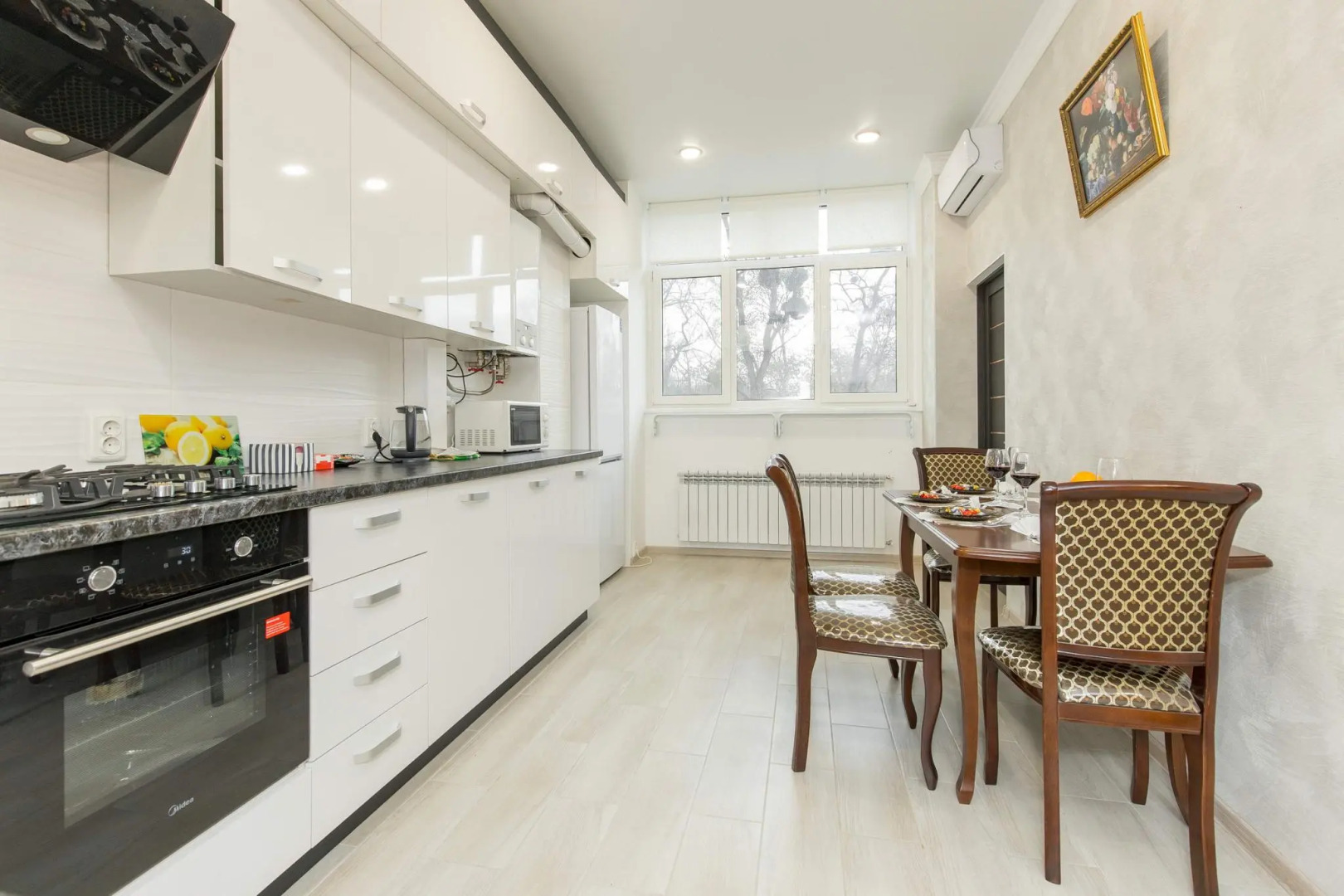 Sofi (Софи) на улице Набережная имени 60-летия СССР