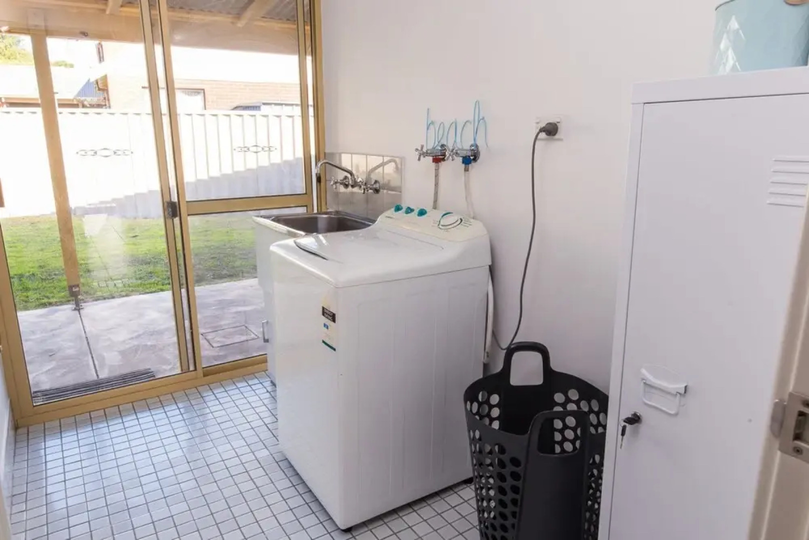 Ledge Point Family Villas - Walking Distance to Ocean