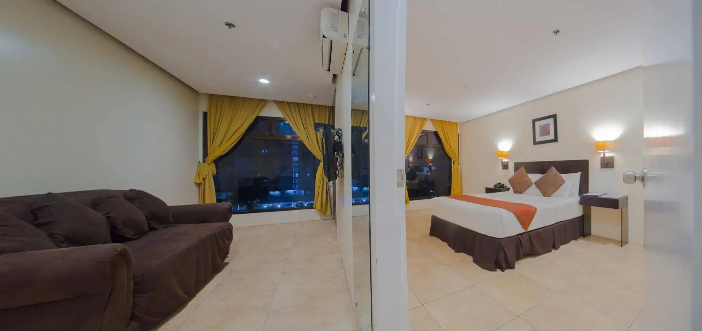 Premiere Citi Suites