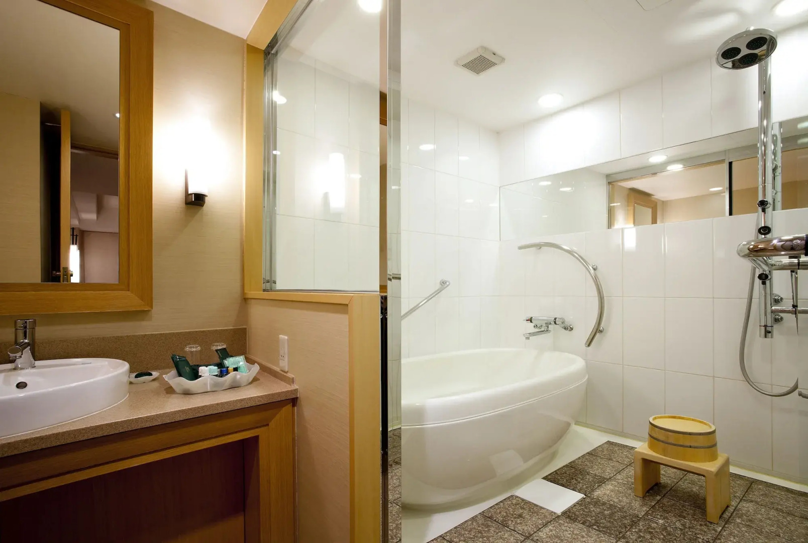 RIHGA Royal Hotel Kyoto