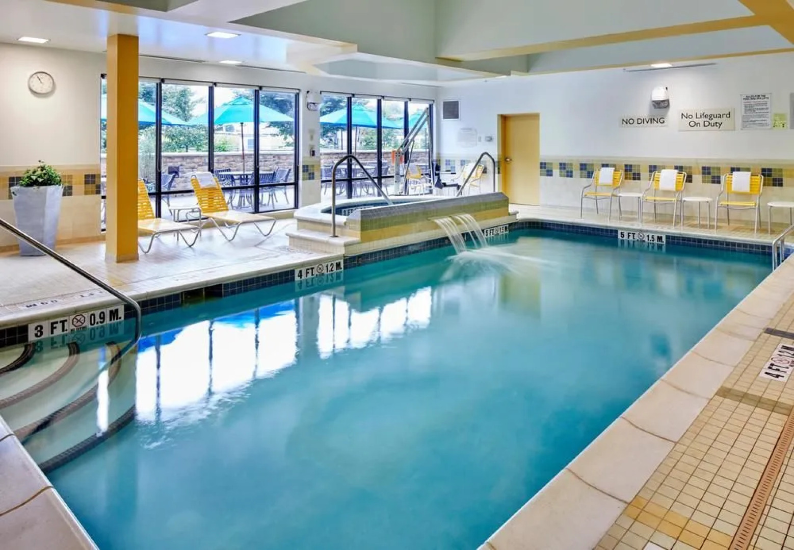 Fairfield Inn & Suites Cumberland