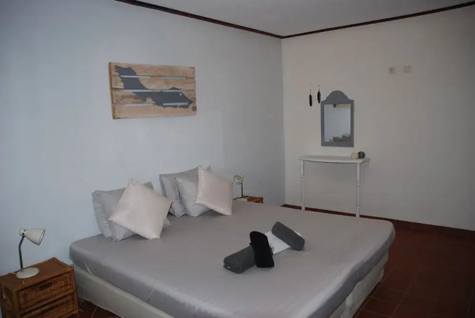 Mirador Apartments