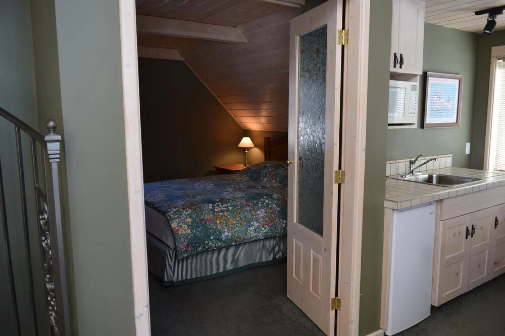 Retreat Wilderness Inn