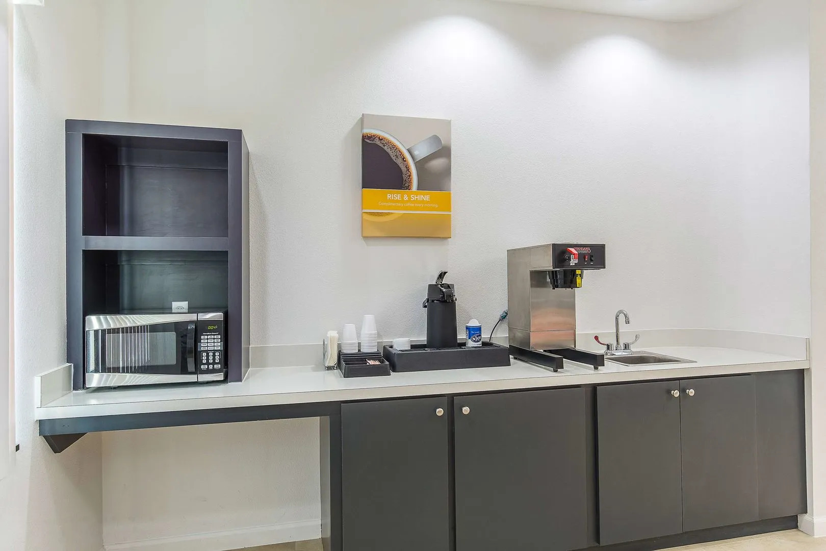 Motel 6 Texas City, TX - I-45 South