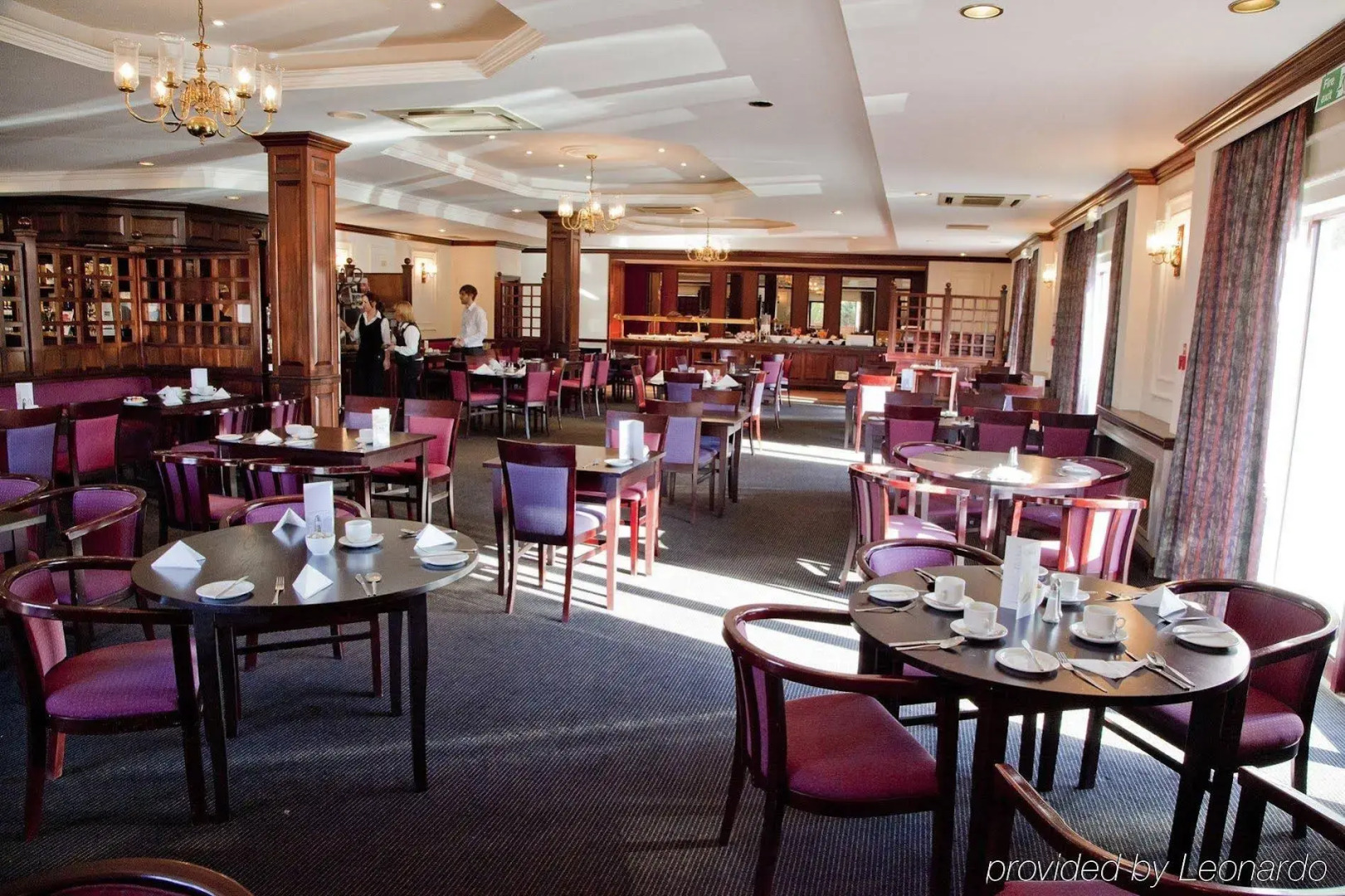 Holiday Inn Cardiff - North M4