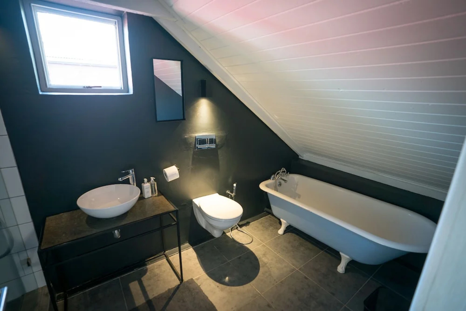 Ruby Rose Country House