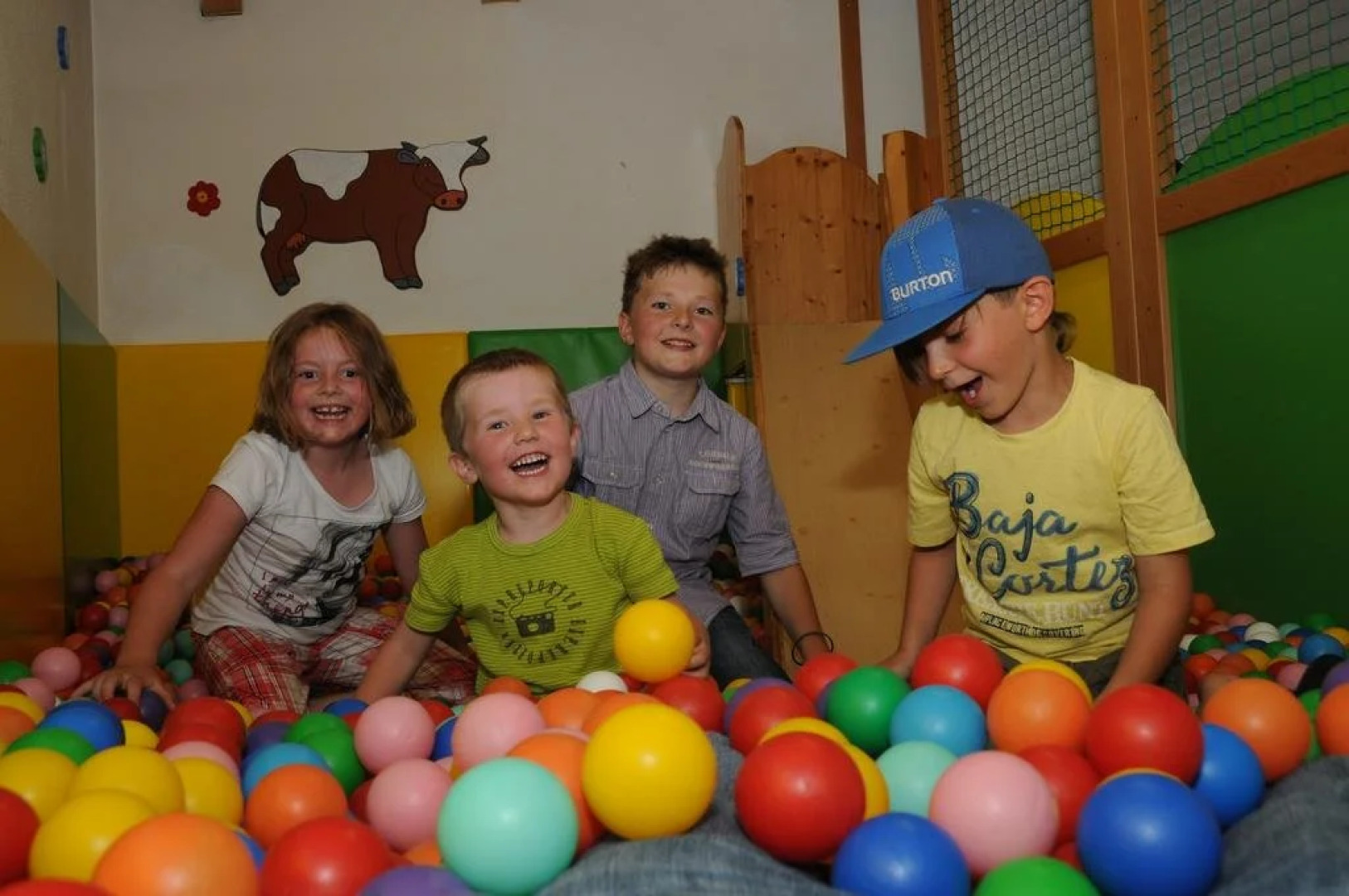 Pitzis Kinderhotel - Family Only