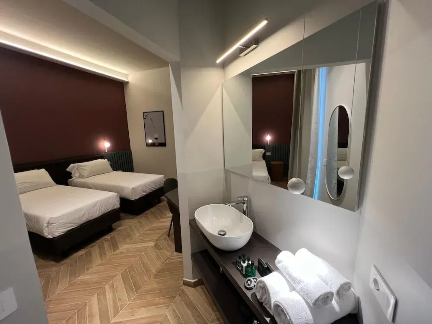 RossoVino Milano Boutique