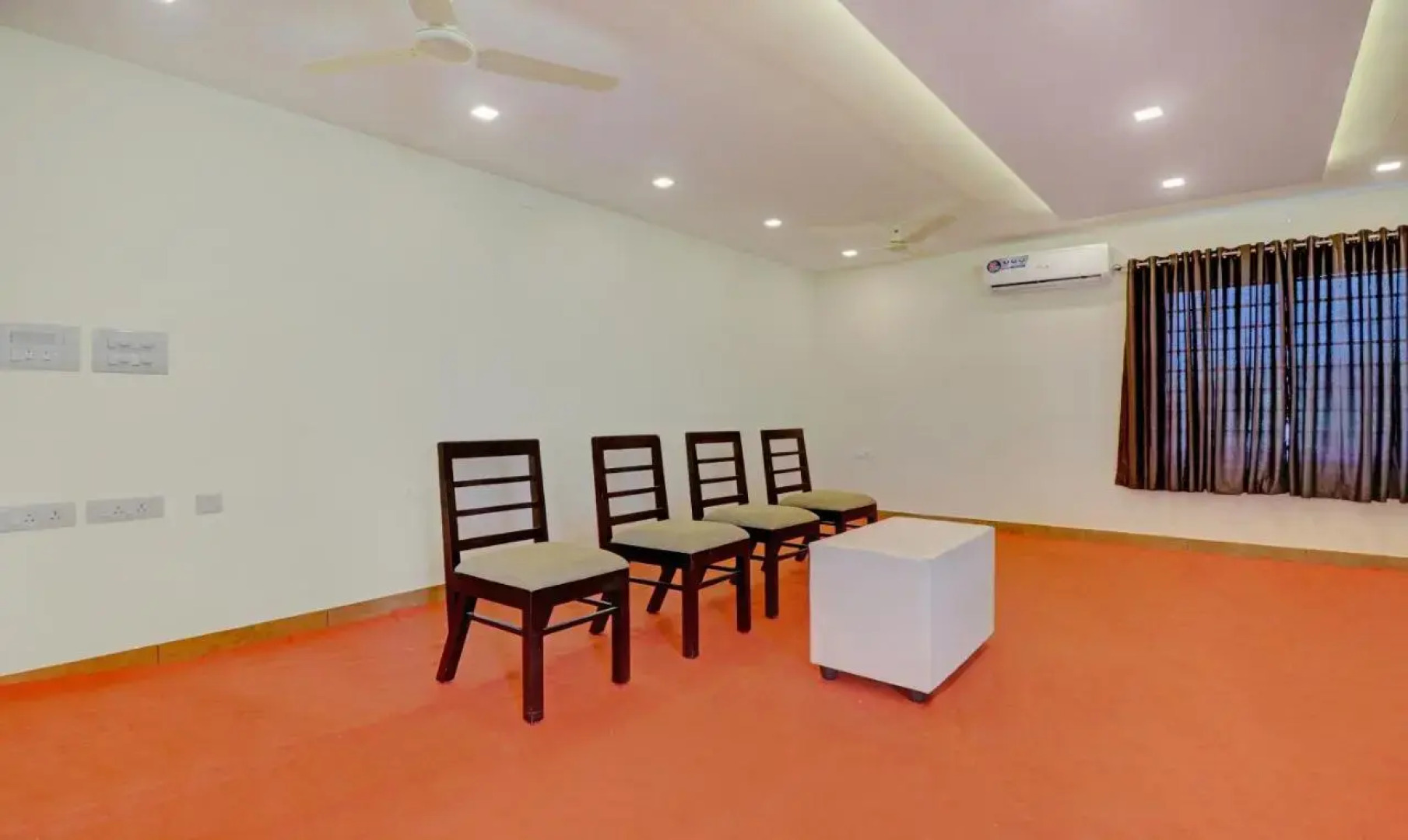 Treebo Golden Terminal, Kochi Airport