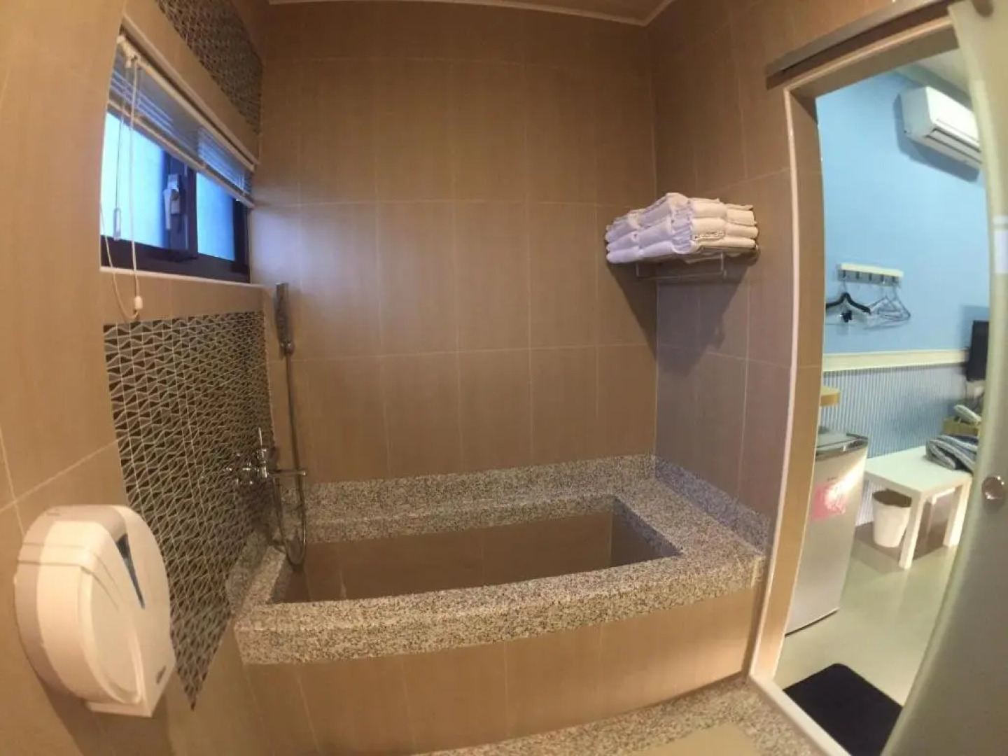 Donggang Neptune Hall