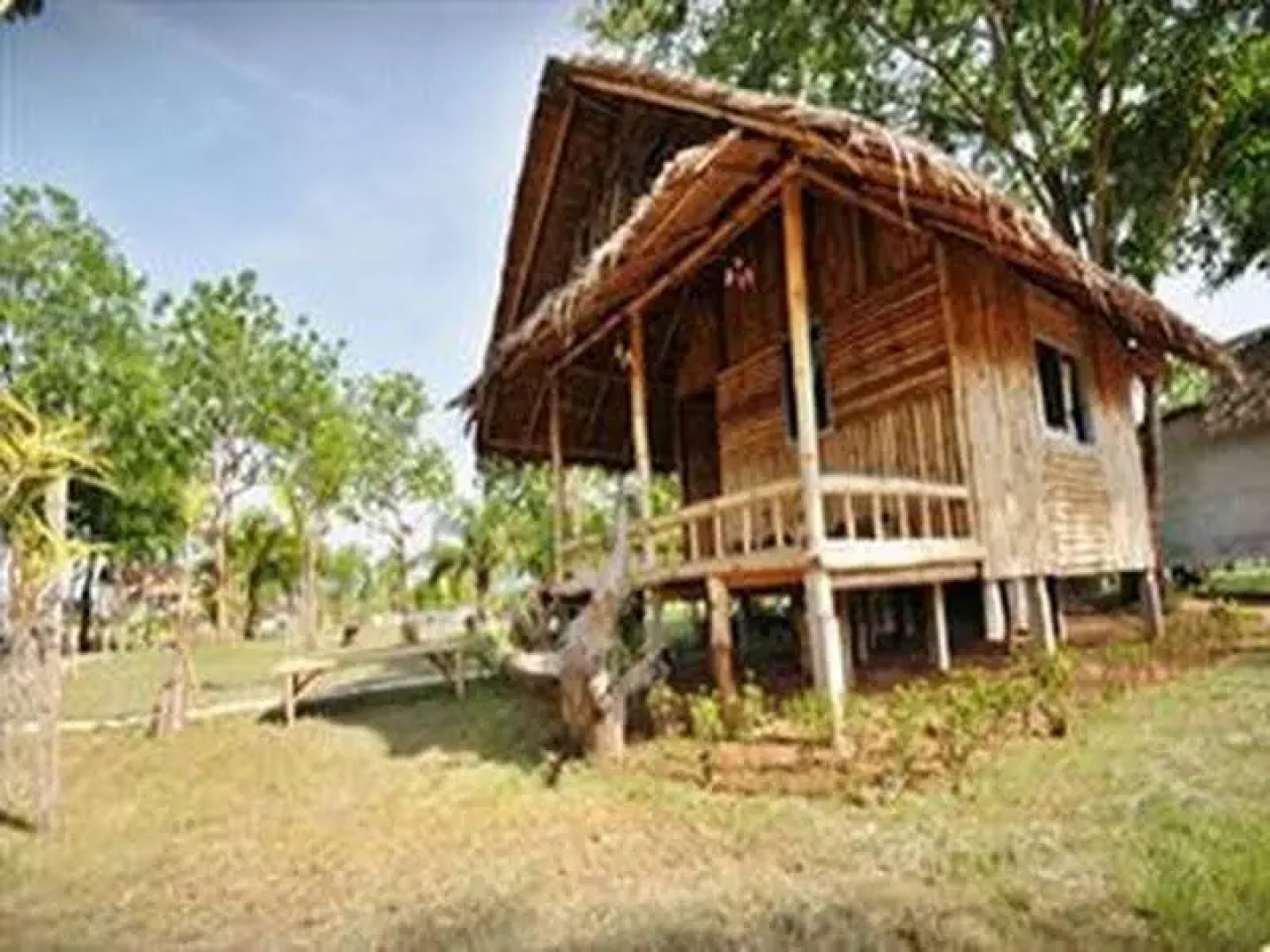 Baan Korphai Hill Resort