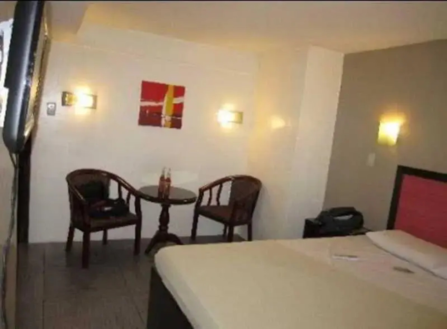 Toilena Room and Board