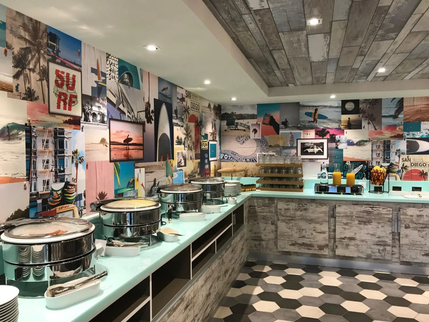 Hampton by Hilton Paris Clichy