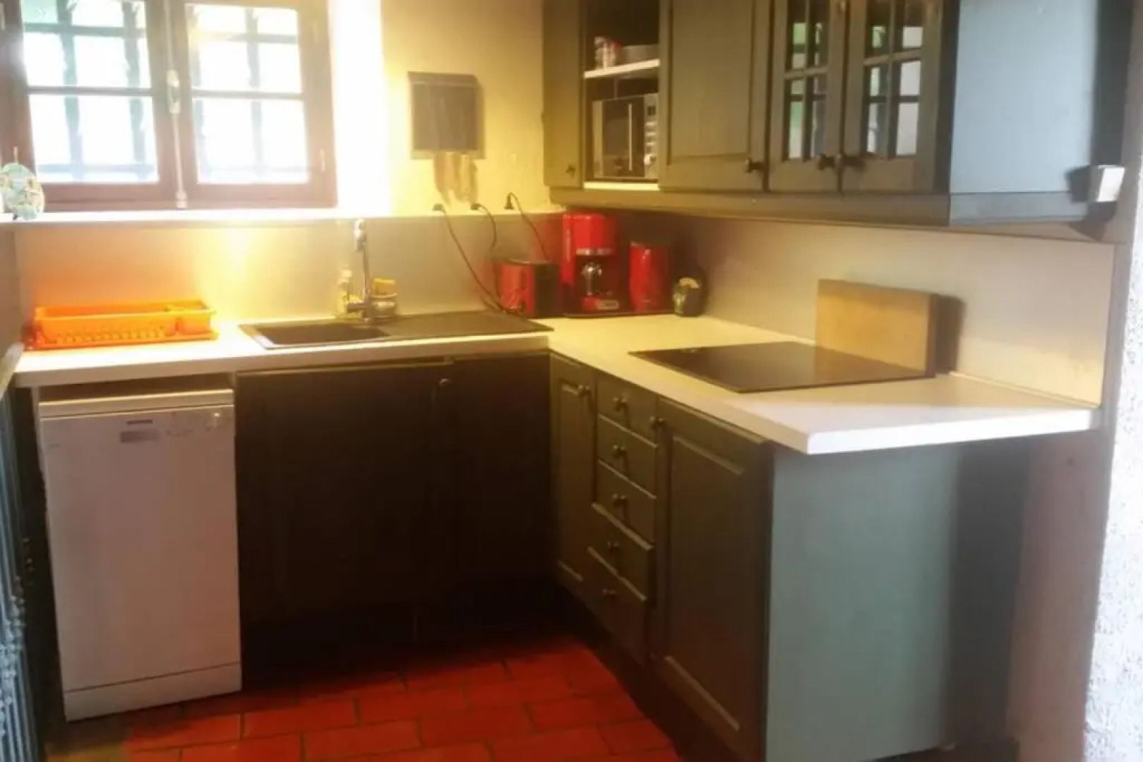 maison pierre et voûte au cœur du village