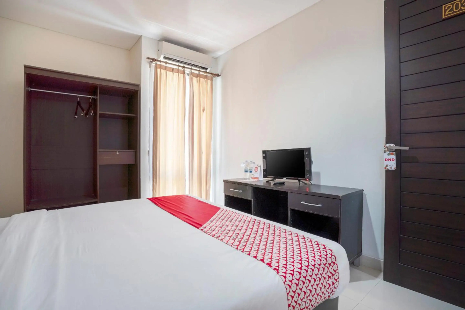 OYO 482 Anika Guest House