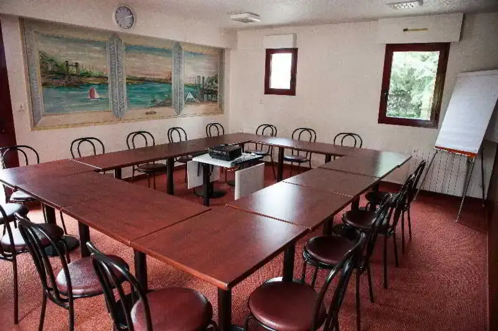 Brit Hotel Le Branhoc