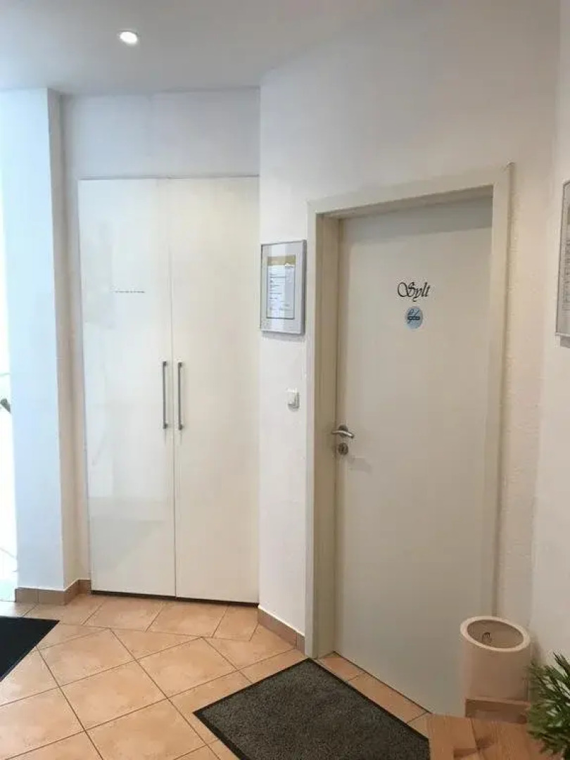 Die Sailor Huser sterstrae