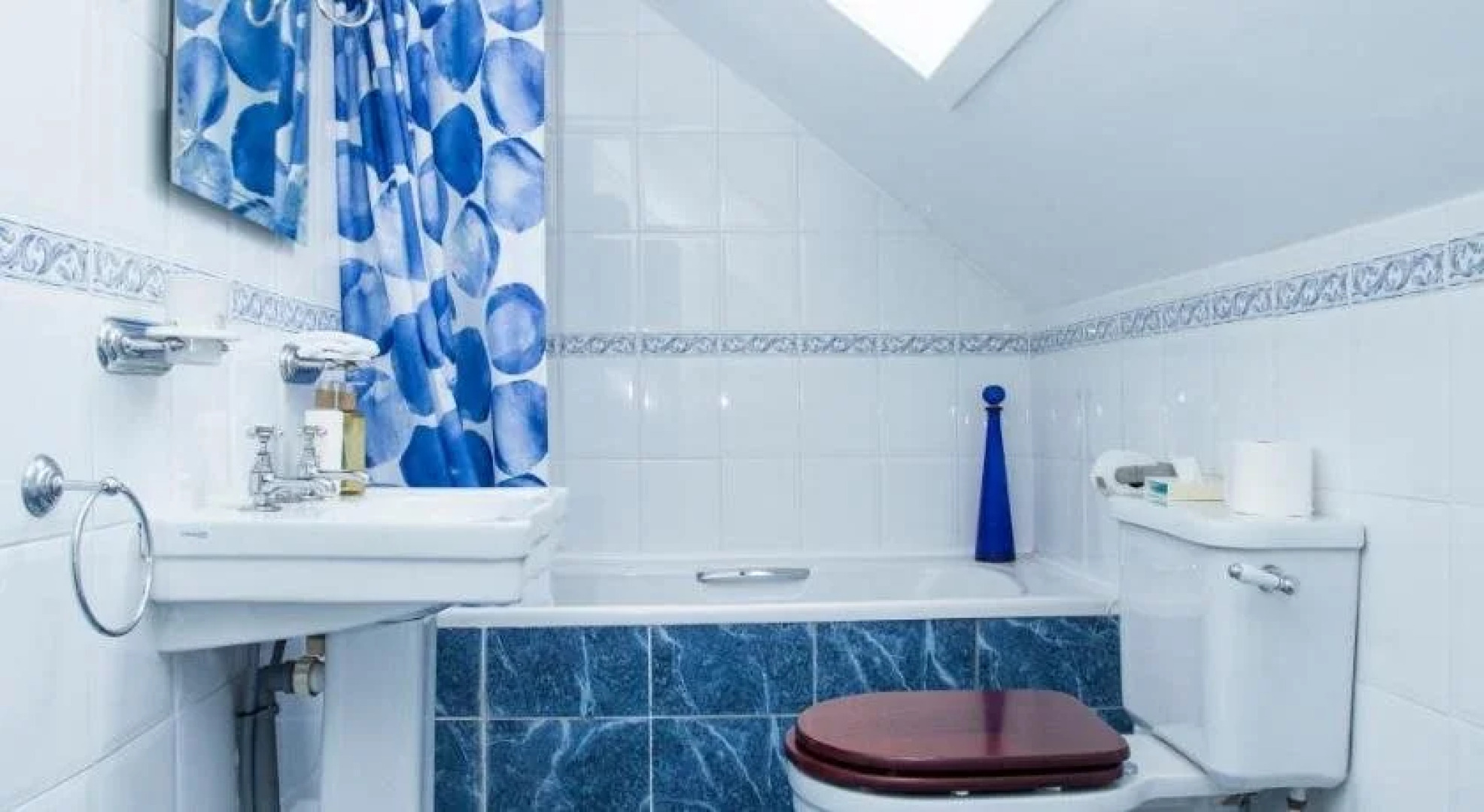 26 The Crescent - Guest House