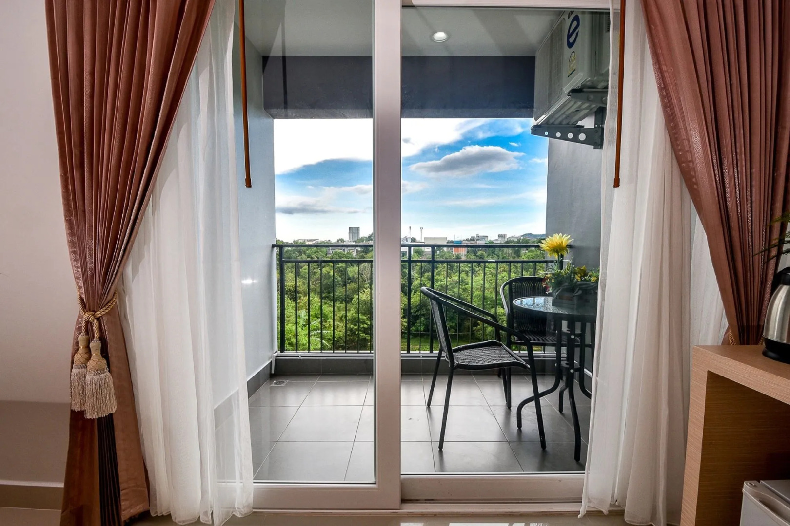 The Smart Hotel Hatyai