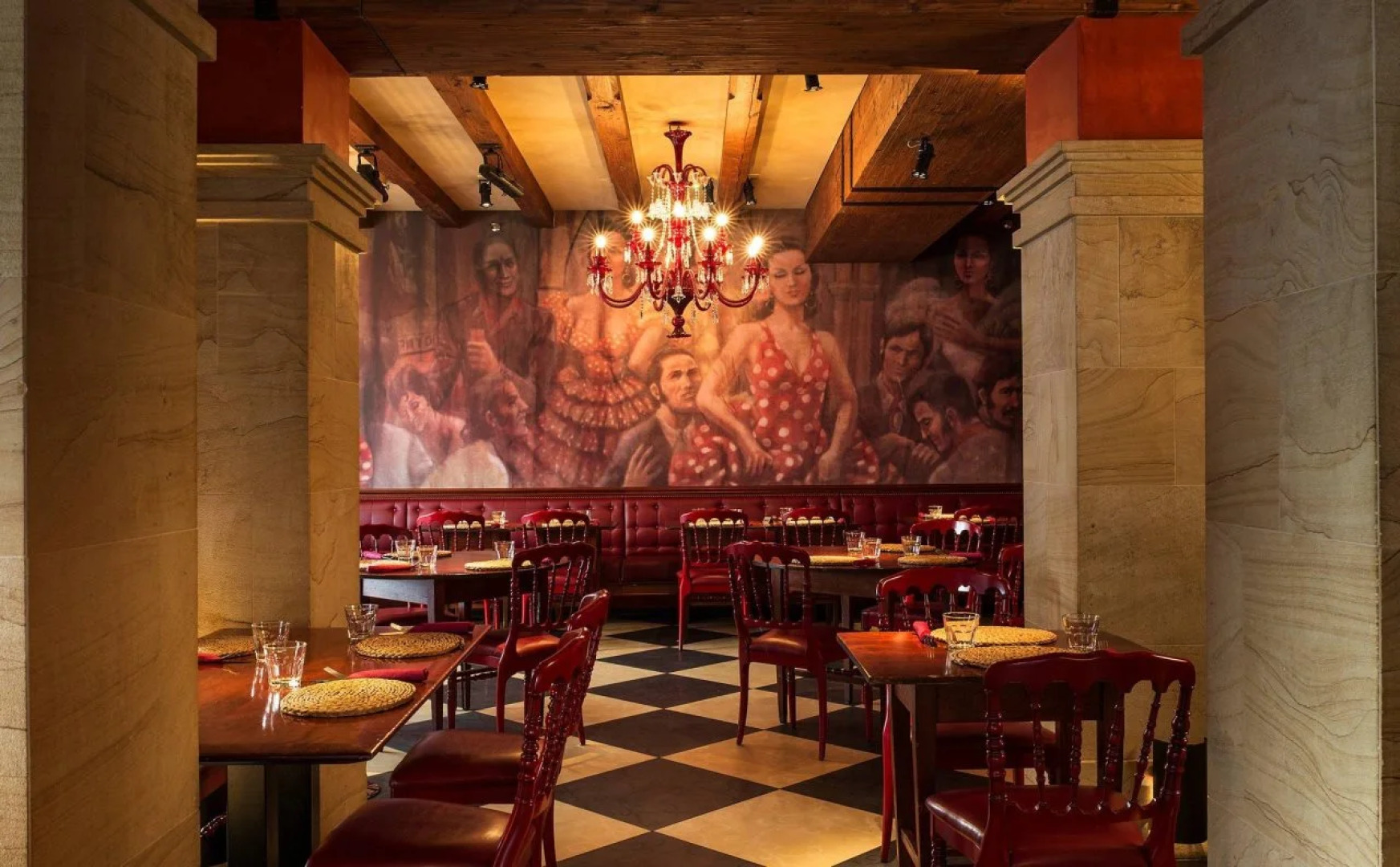 Renaissance Lucerne Hotel