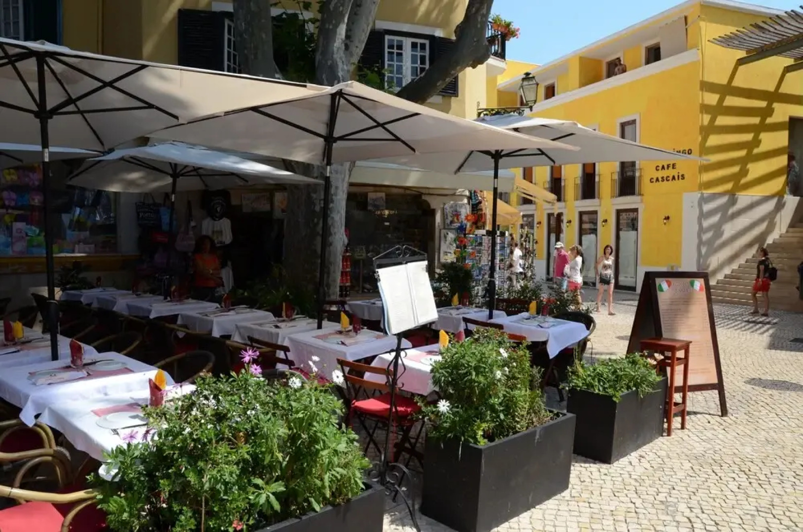 Remarkable view over Cascais Bay