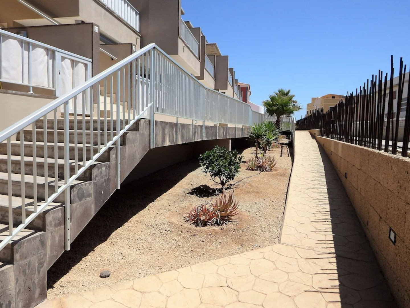 Apartment Poris with Sea View and Pool