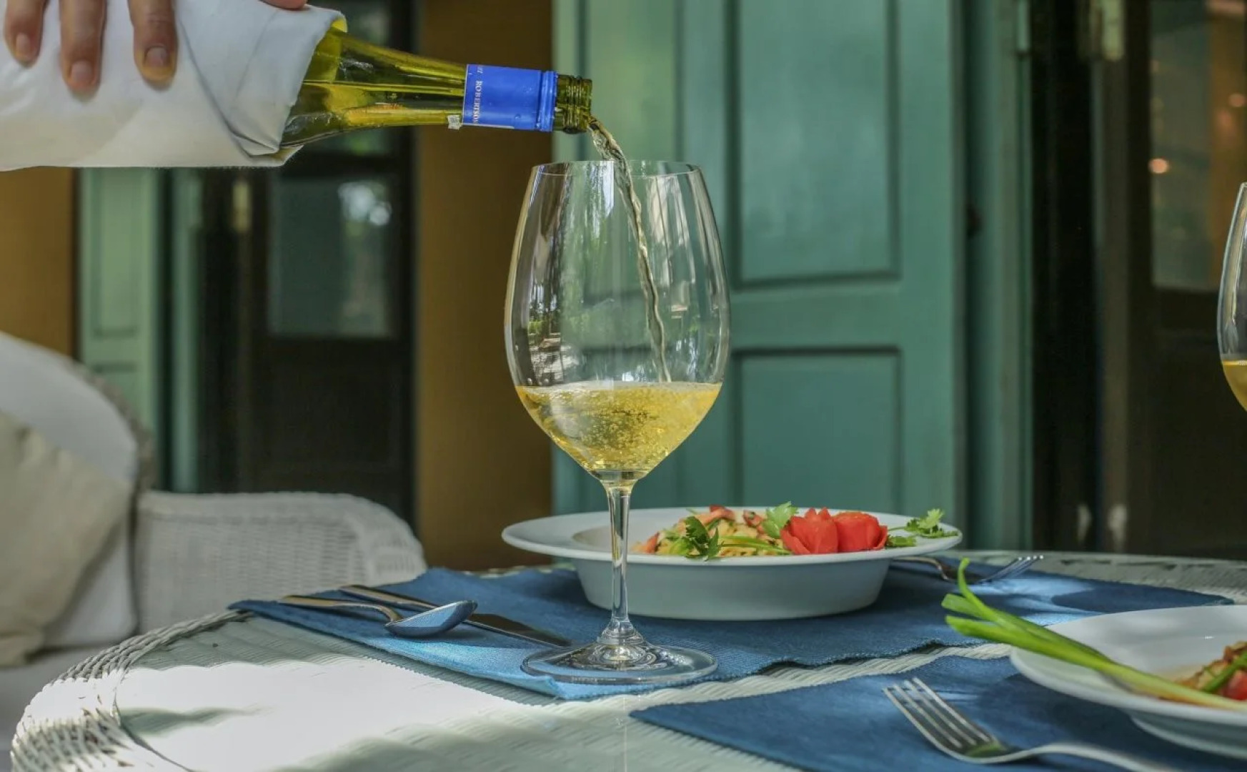 The Apsara Rive Droite