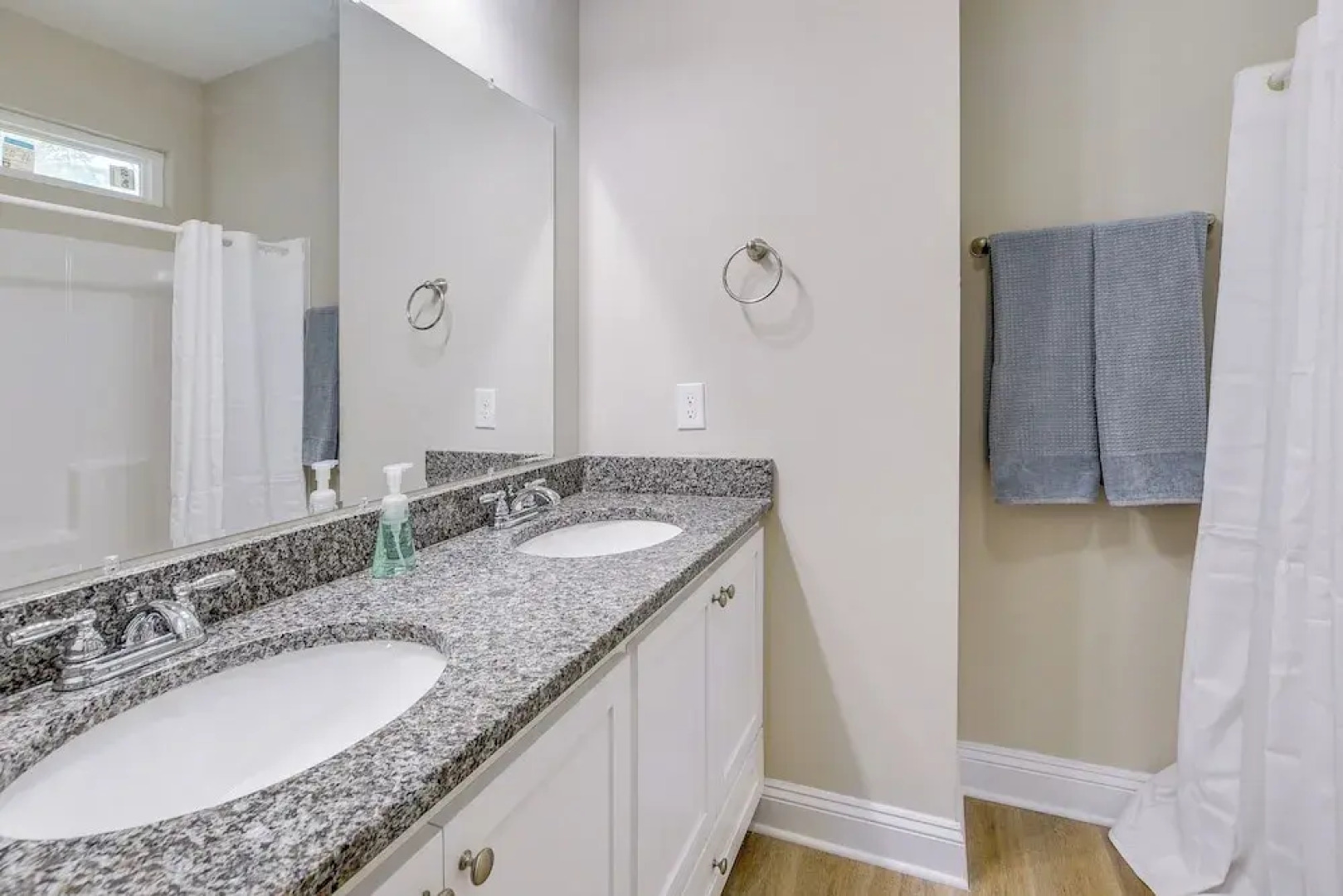 Murrells Inlet Home: Half-mi to Marsh Walk!