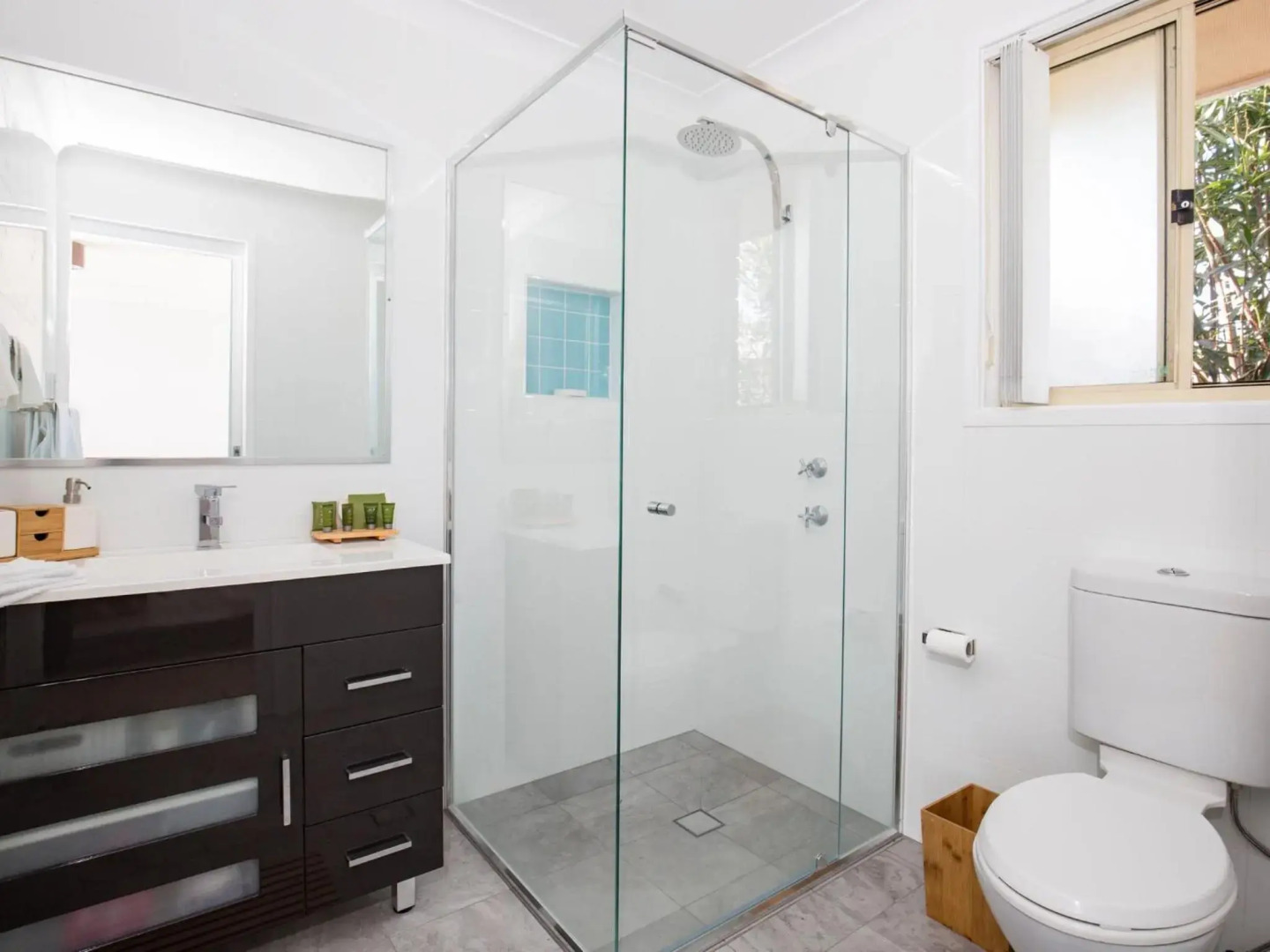 Coastaway I Pet Friendly I 3 Min Walk to Beach