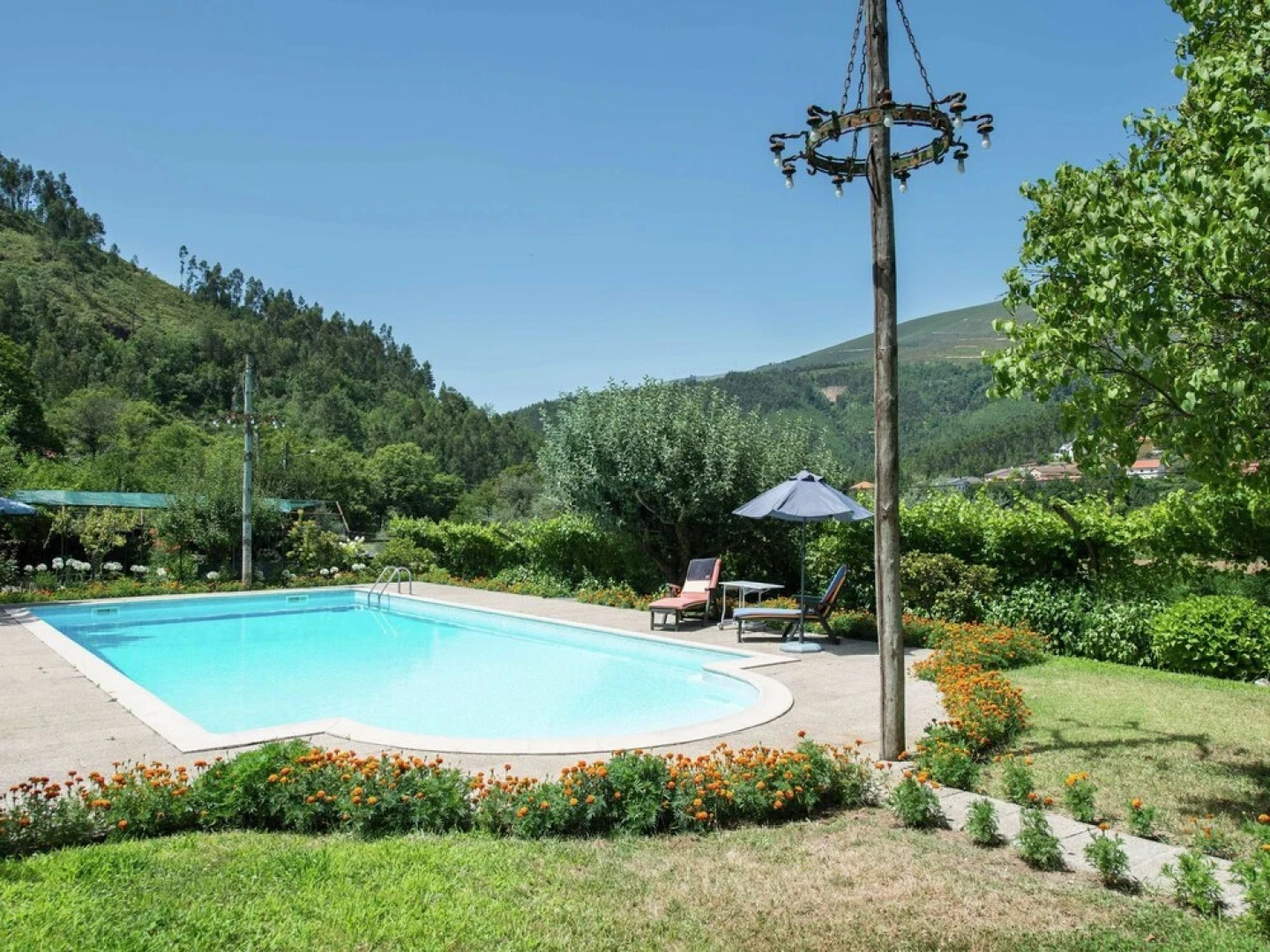 Holiday Home for two in Idyllic Garden With Saltwater Swimming Pool