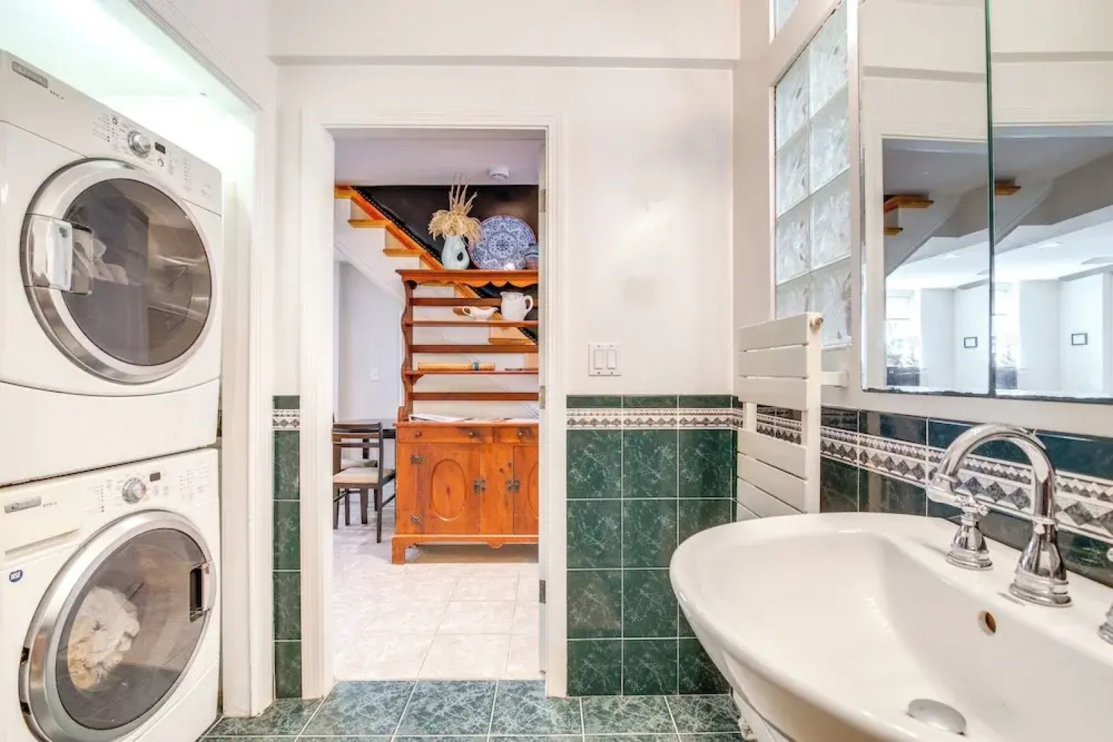 Pet-friendly Garden Studio ~ 25 Mi to Boston!