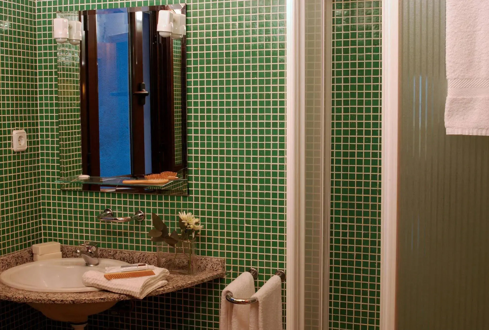 AinB Las Ramblas-Guardia Apartments