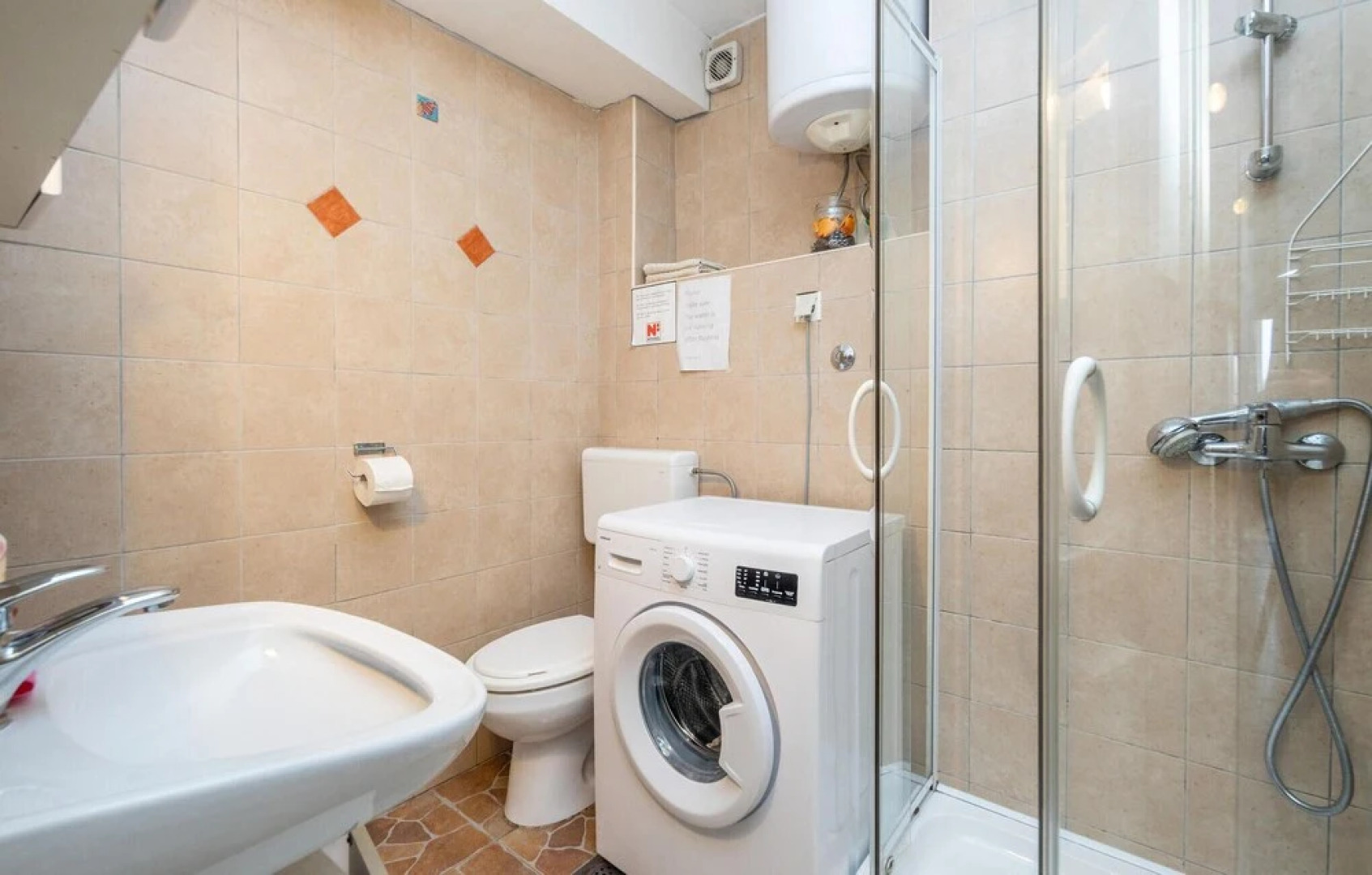 Stunning Home in Jadranovo With Wifi and 5 Bedrooms