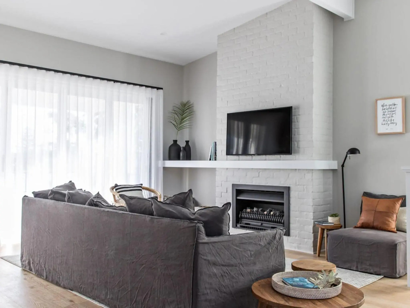 THE CONDO AT GERROA Gerroa 4pm Check Out Sundays